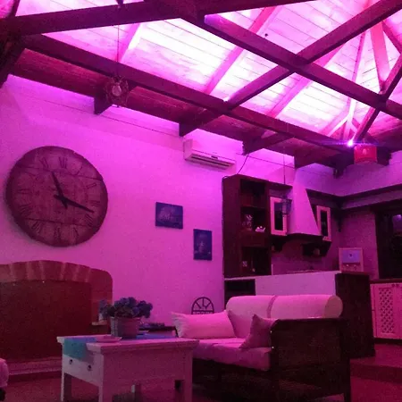 Alkyoni House Apartmán