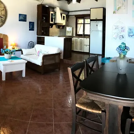 Apartmán Alkyoni House *