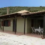 Alkyoni House * فاسيليكي